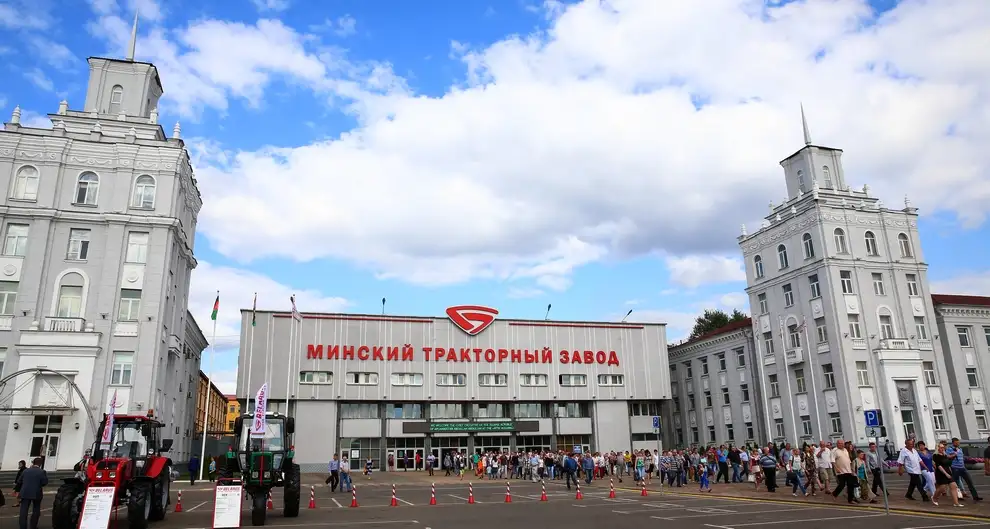 Fabryka ciągników MTZ Belarus w Mińsku